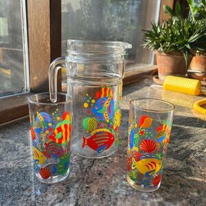Vintage Libby Fish Glass Pitcher and Tumbler Set - made by avir